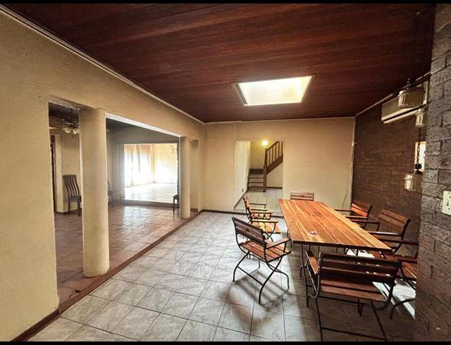 4 BEDROOM HOUSE FOR SALE IN STRUBENVALE